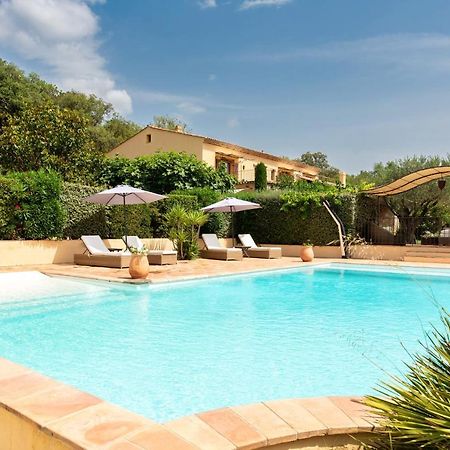 Bed and Breakfast La Bergerie Le Plan-de-la-Tour Esterno foto