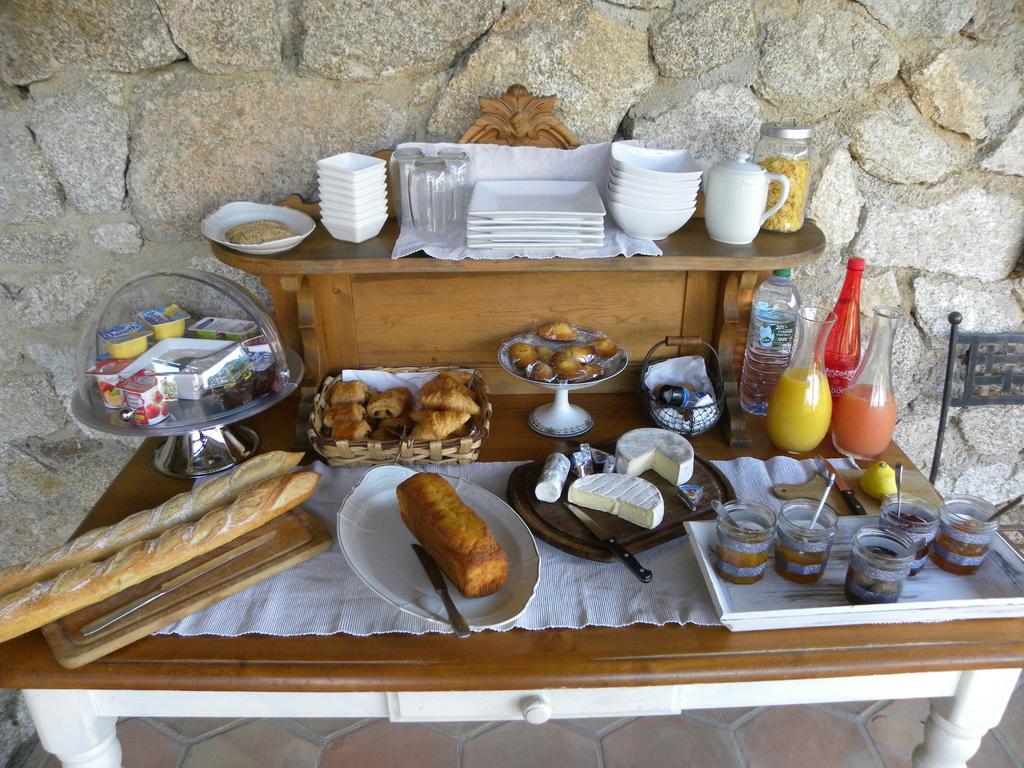 Bed and Breakfast La Bergerie Le Plan-de-la-Tour Camera foto