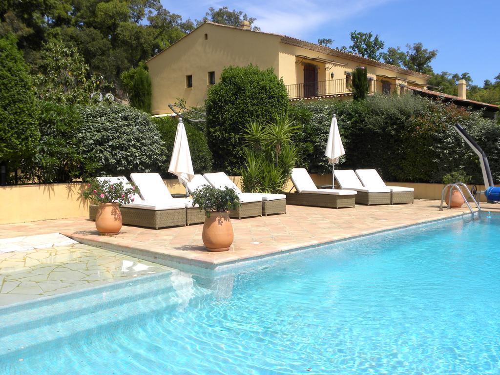 Bed and Breakfast La Bergerie Le Plan-de-la-Tour Esterno foto