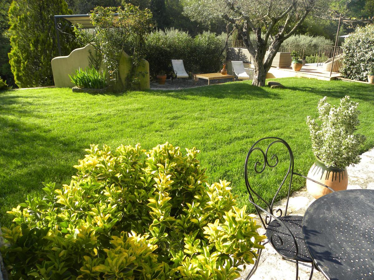 Bed and Breakfast La Bergerie Le Plan-de-la-Tour Esterno foto